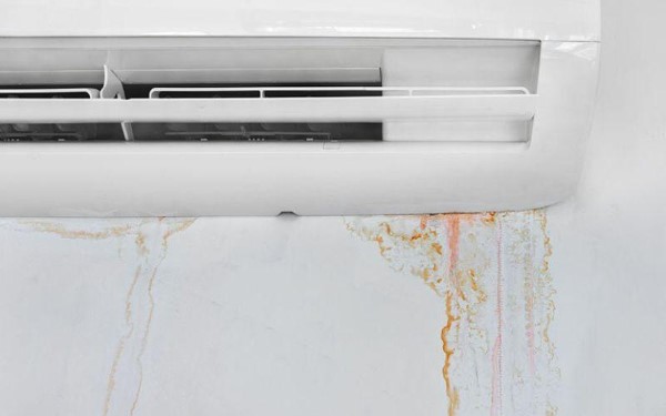 Máy lạnh bị chảy nước: Nguyên nhân và cách khắc phục hiệu quả