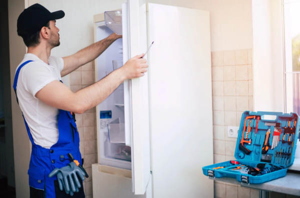 Khi nào cần gọi thợ hoặc thay mới linh kiện?