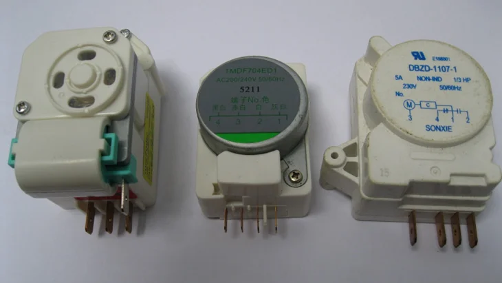 Định nghĩa và vai trò chính của timer xả đá tủ lạnh