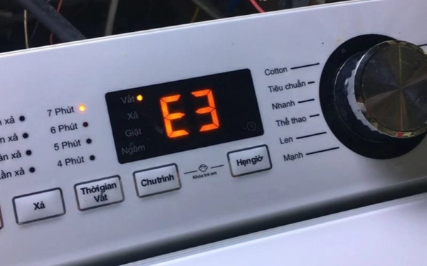 Lỗi E3 trên máy giặt Toshiba