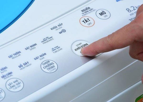 Khởi động lại khi máy giặt Toshiba báo lỗi E3