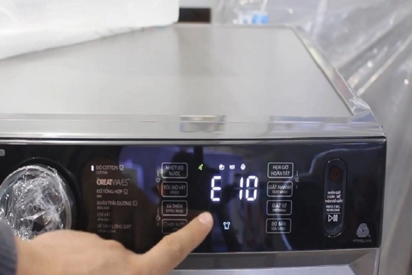 Lỗi E10 máy giặt Toshiba là gì?