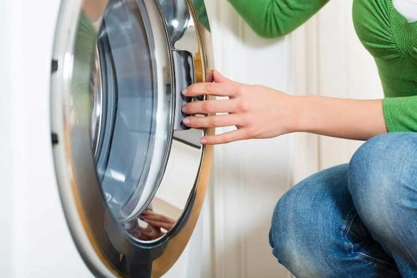Nguyên nhân máy giặt Electrolux không mở cửa